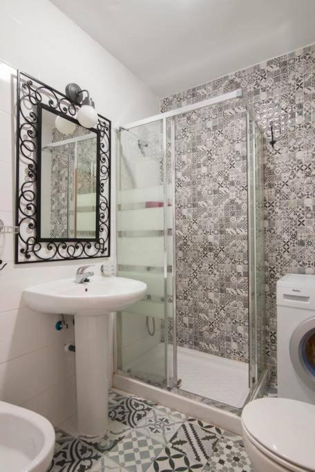 Apartamento Calle Espana Фуeнхирола Екстериор снимка